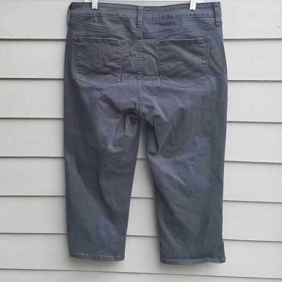 NYDJ Black Crop Jeans size 14 - Picture 3 of 8